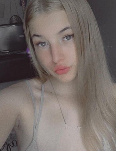 Maecy White